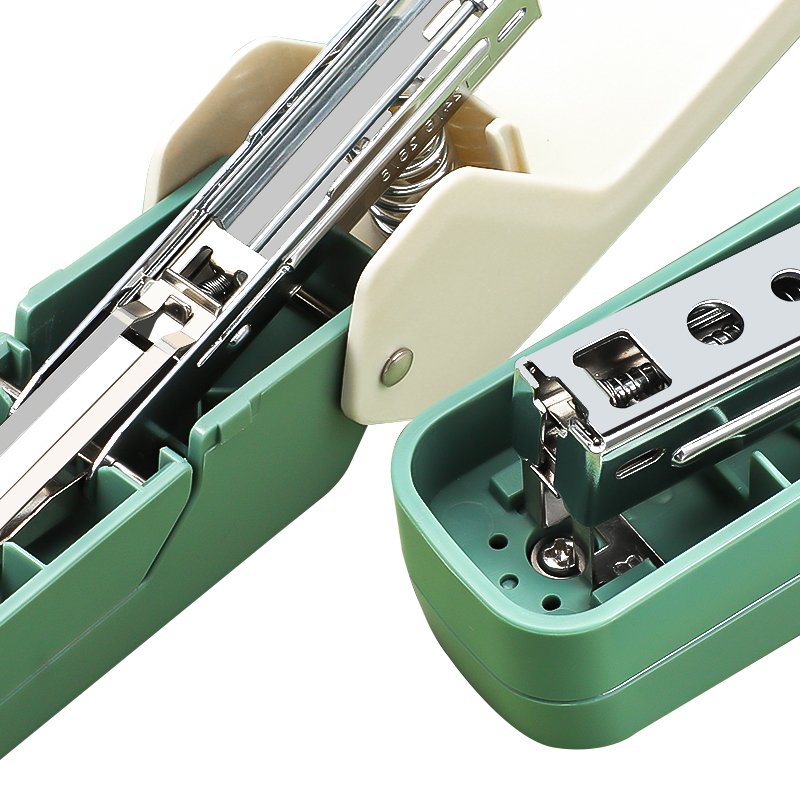 916D8 360-Degree Rotating Stapler